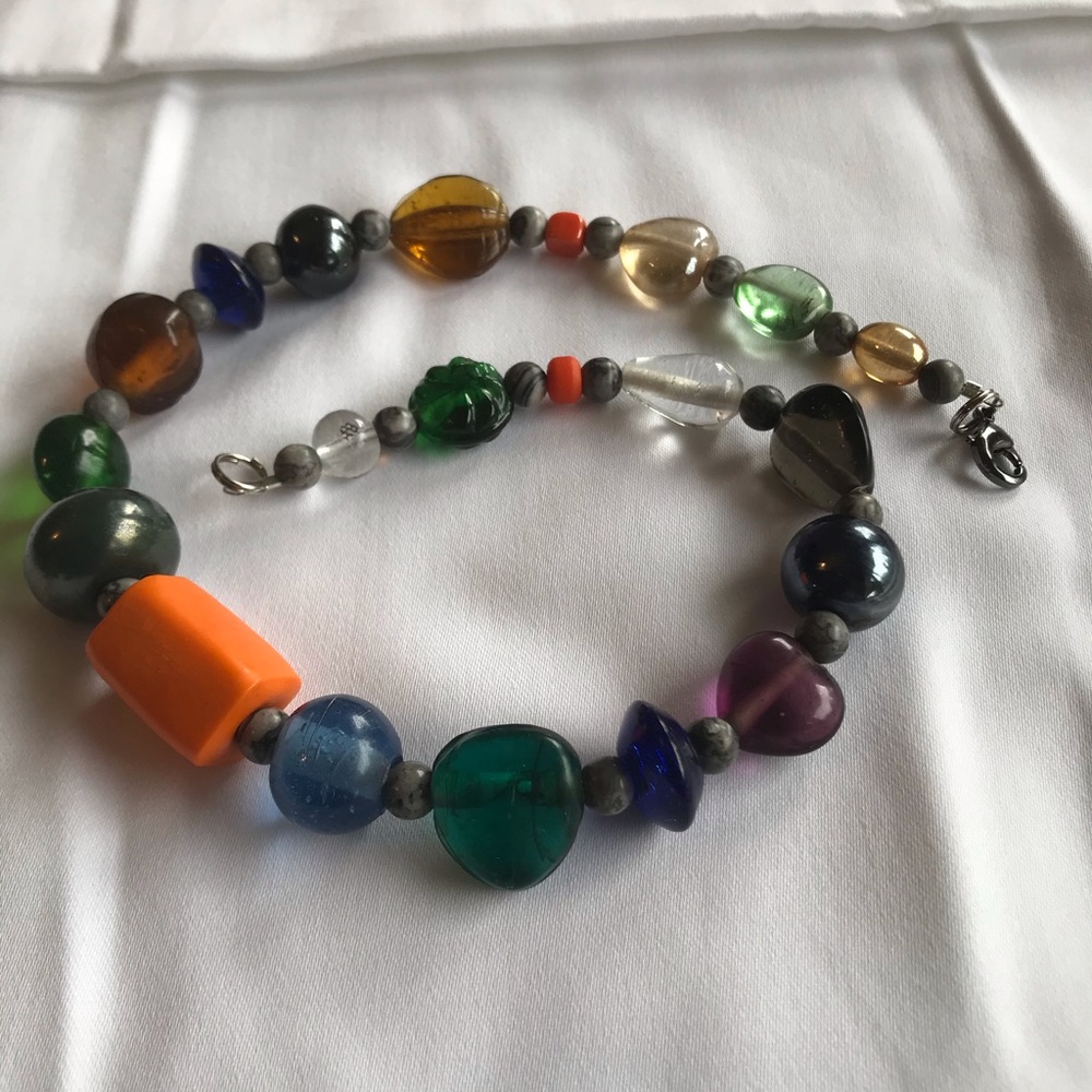 Vintage style necklace
